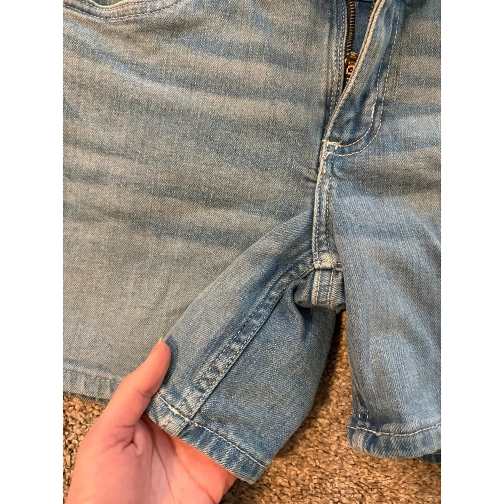 Wrangler Retro | Mae Denim Mid-Rise Shorts (Light Wash, 99% Cotton) - Picture 4 of 9